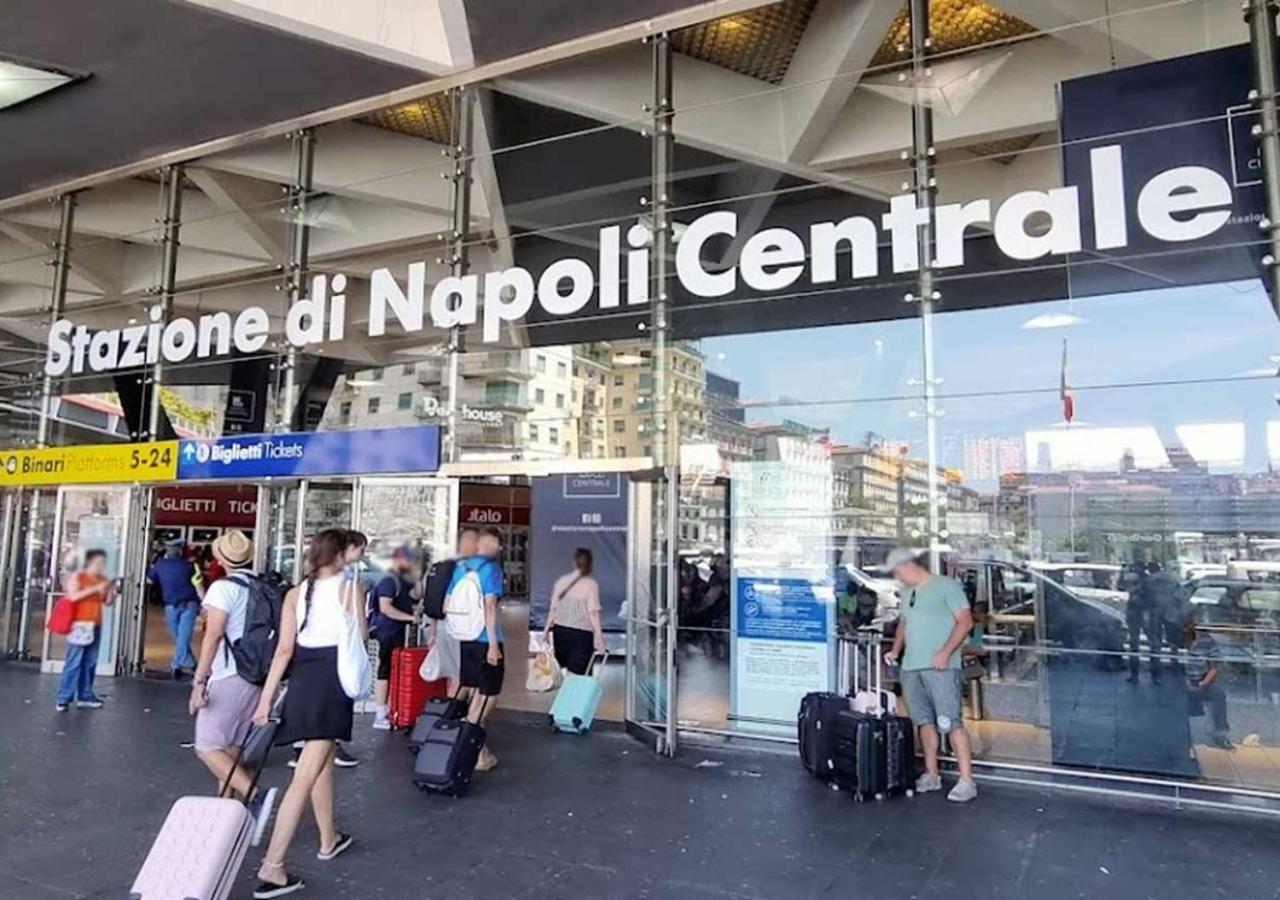 Corso Novara - 8 Posti Letto E Self Check-In Vicino La Stazione Centrale Di Napoli Eksteriør bilde